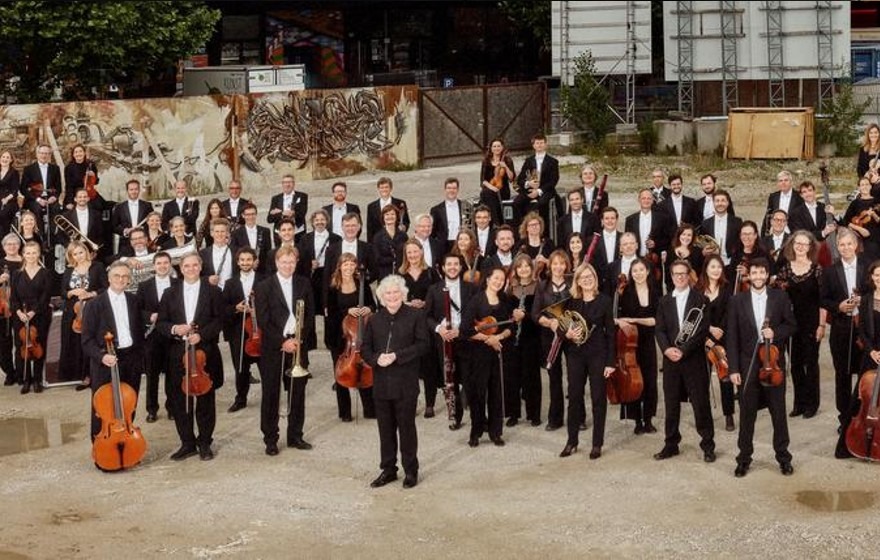 BRSO & Sir Simon Rattle, Werksviertel 2022 | Bild: © Astrid Ackermann BRSO & Sir Simon Rattle, Werksviertel 2022 | Bild: © Astrid Ackermann
